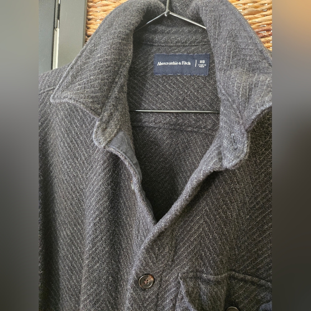 100% Cotton Shacket - Picture 3 of 4